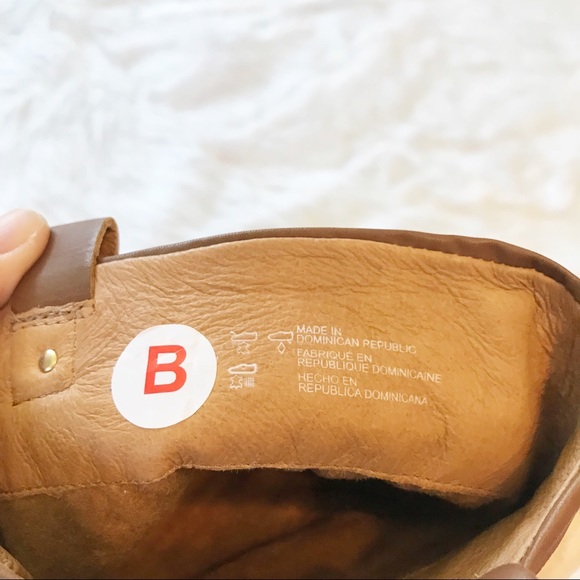 Ugg Australia Ava Exposed Fur Tall Boots Size 6 - Picture 2 of 5